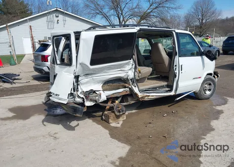 2001 Chevrolet Astro Ls z USA, uszkodzony, nr VIN 1GNEL19W01B155686